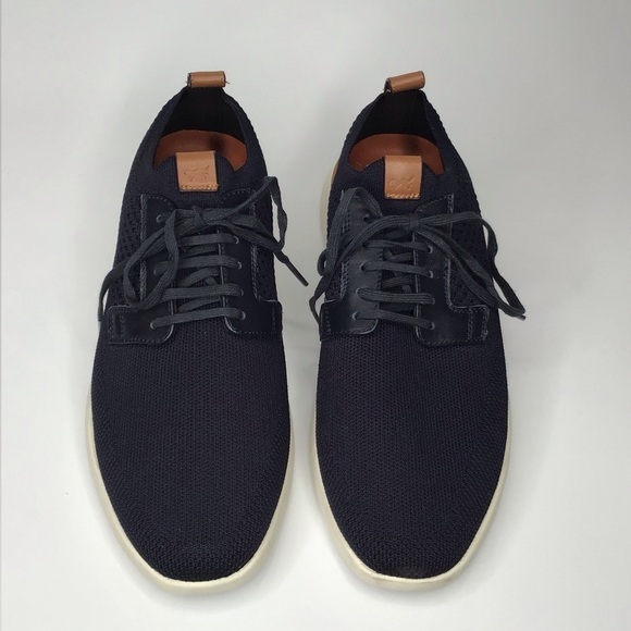 NWOT WOLF & SHEPARD SwiftKnit Derby Sneaker in Navy Size 8. - Picture 2 of 9